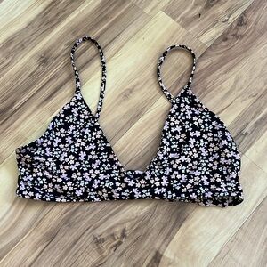 MAI swimwear everyday top in bouquet sz S